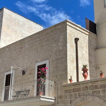 Ferienwohnung Casa Oberdan - Private Parking Monopoli Exterior foto
