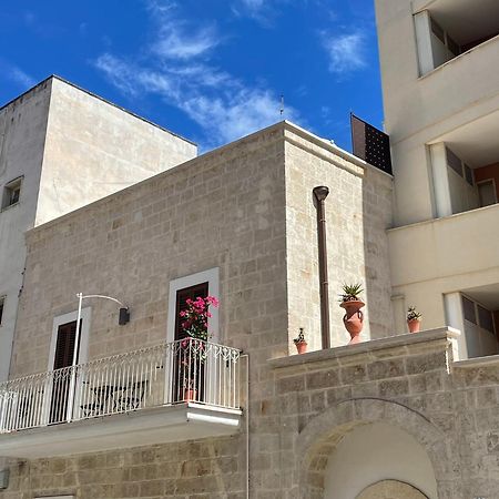 Ferienwohnung Casa Oberdan - Private Parking Monopoli Exterior foto